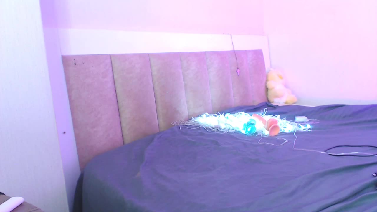 Pizda-Drozda Live Sex December 14, 2025