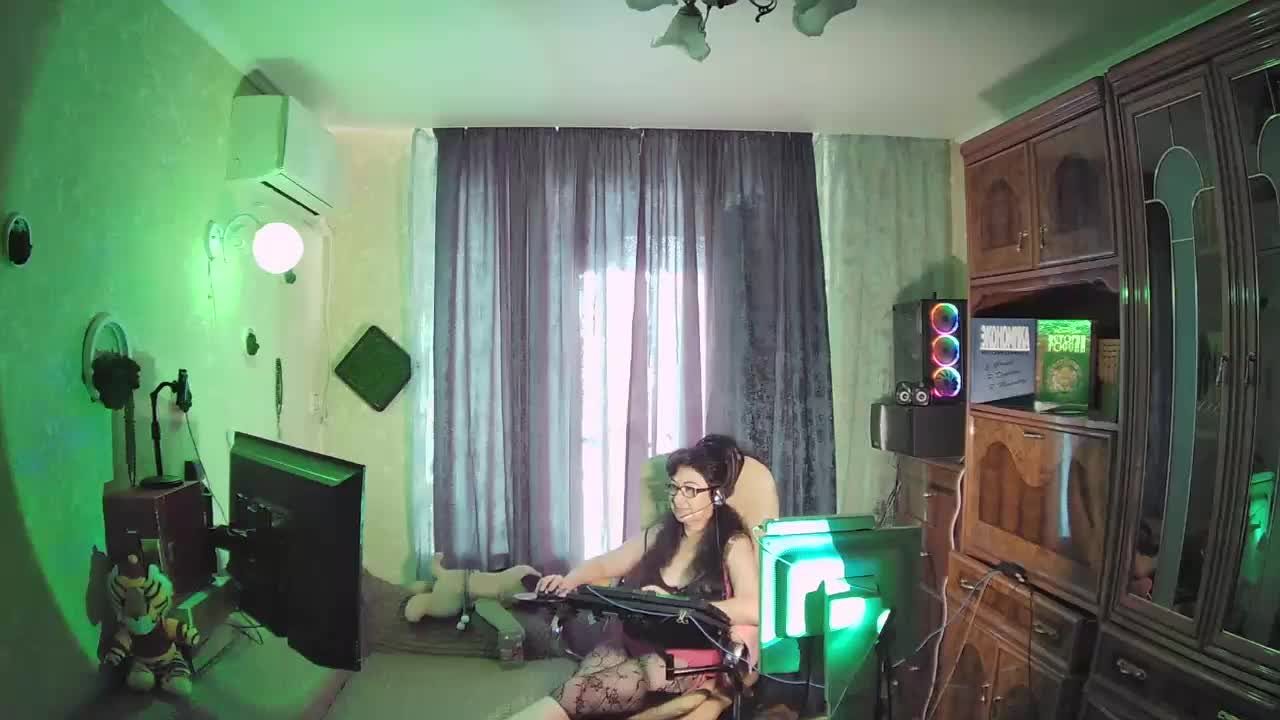 Infodar Live Sex December 13, 2025