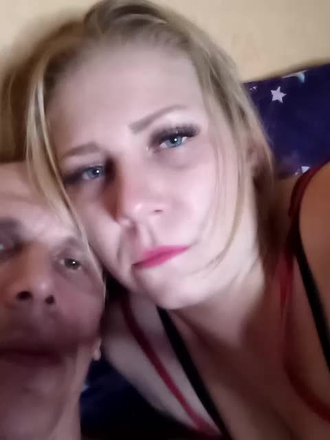 Aleksa26 Live Sex December 14, 2025