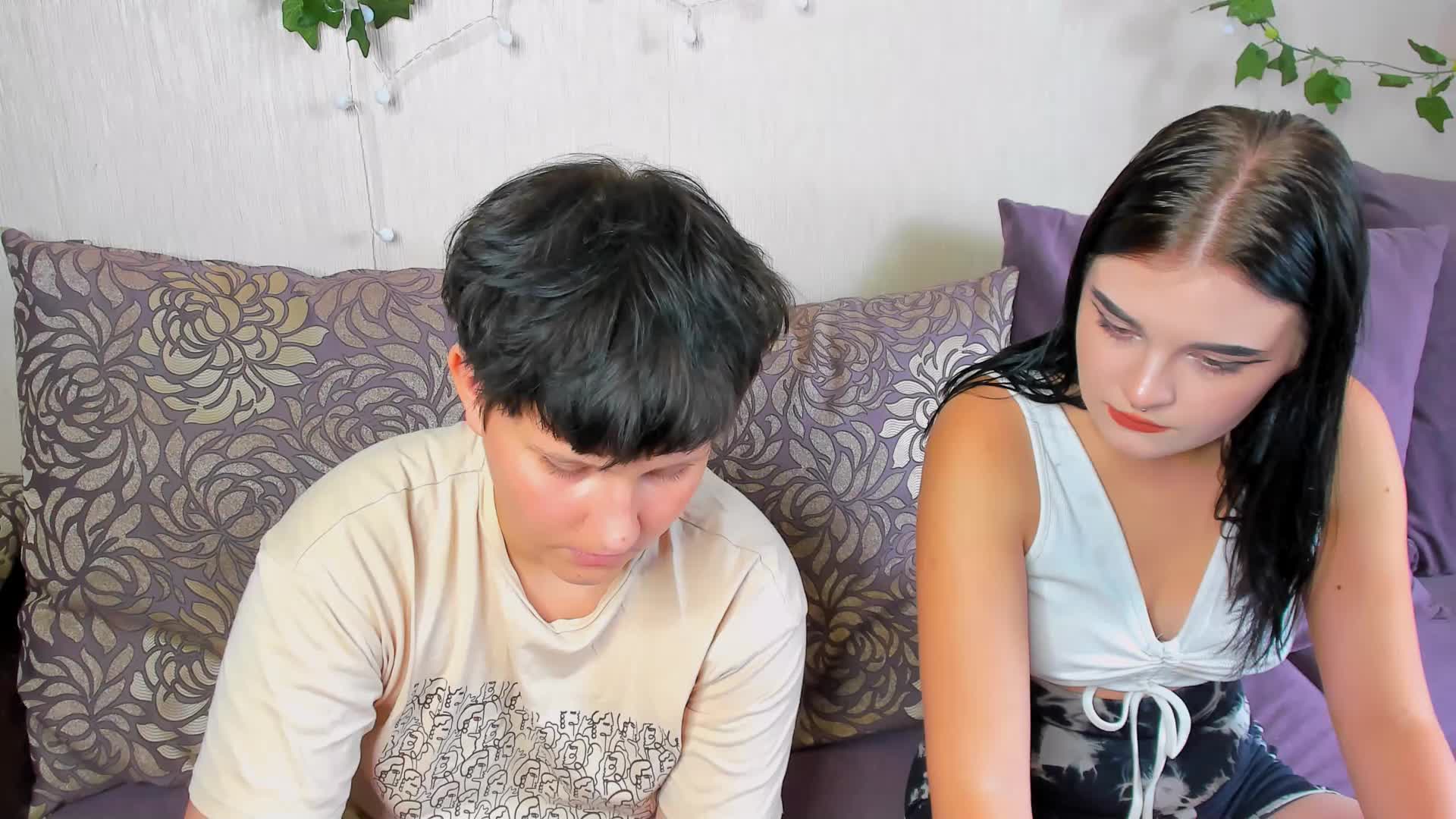 Raven-Radiant Live Sex December 13, 2025