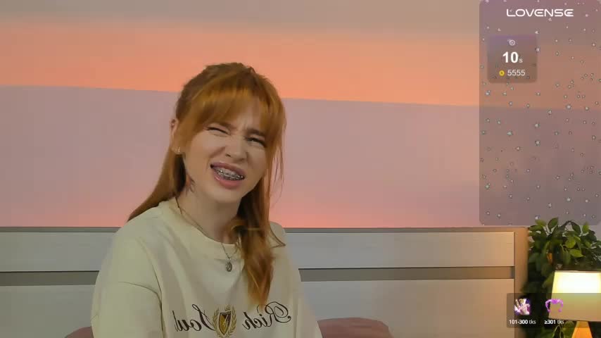 Phoenix_Margo Live Sex December 17, 2025