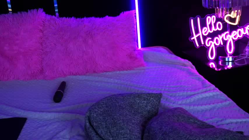 MysticGrace Live Sex December 18, 2025