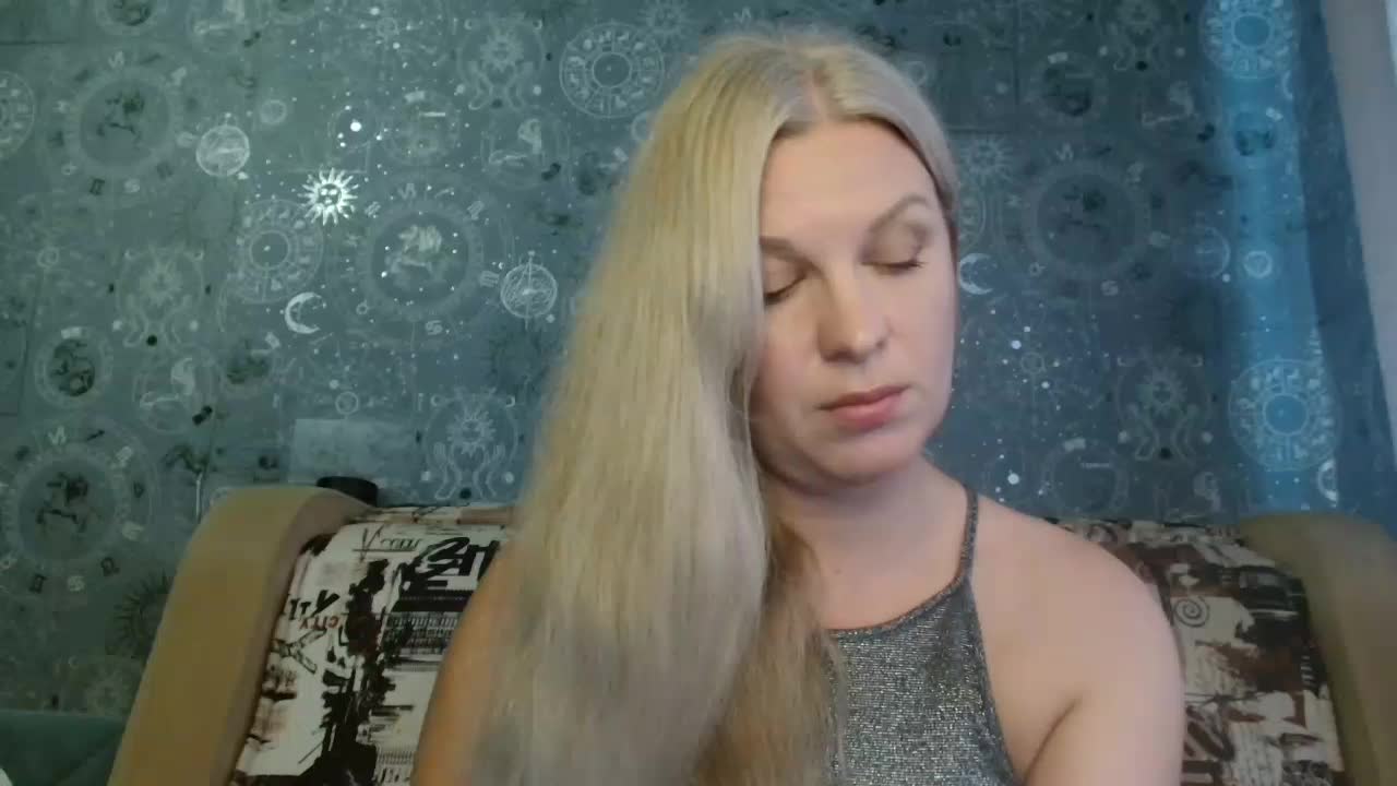 BlondeFox Live Sex December 13, 2025