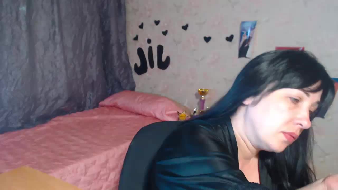 JillStevens Live Sex December 17, 2025