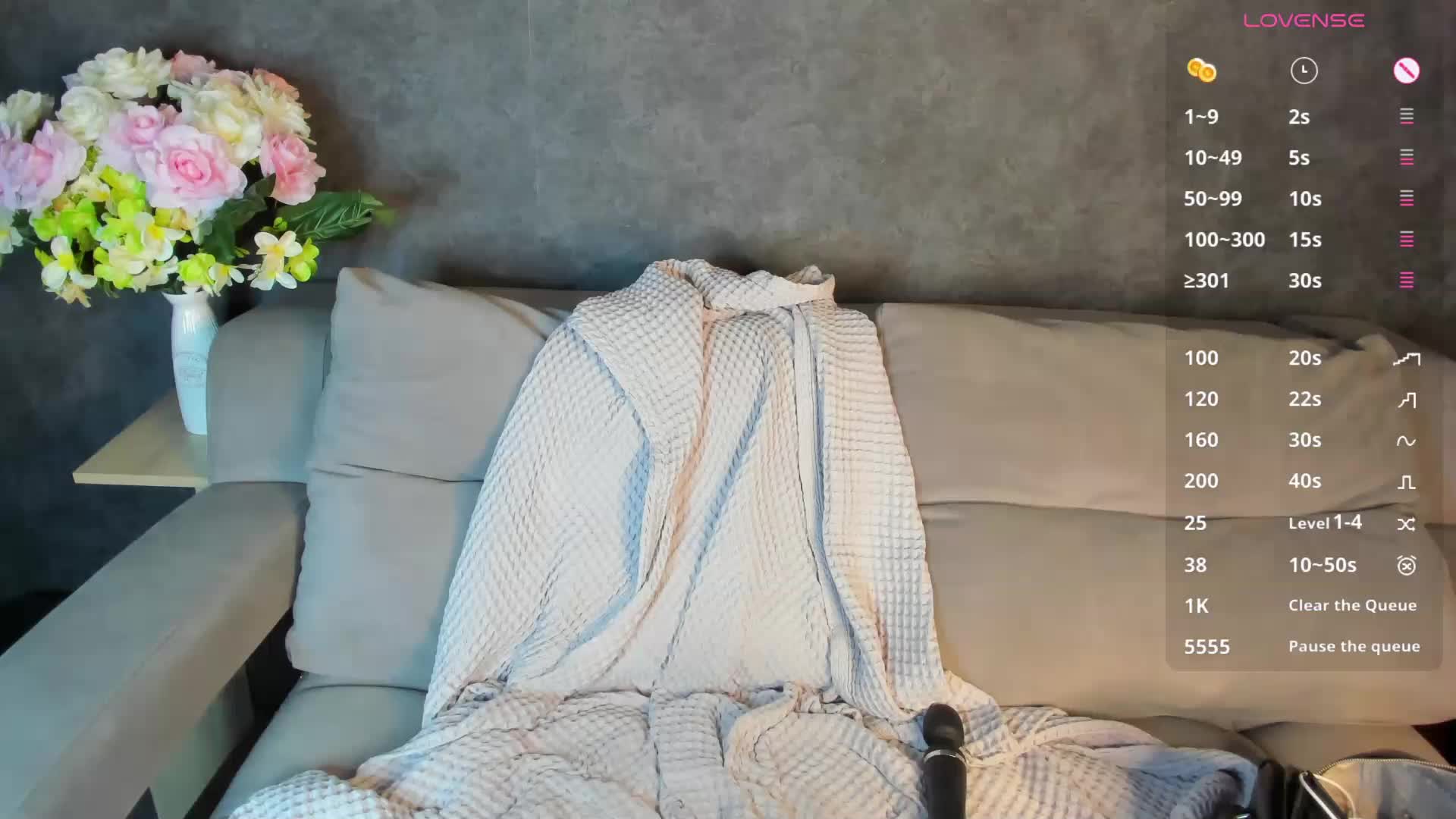 Roxy-Sunny Live Sex December 15, 2025