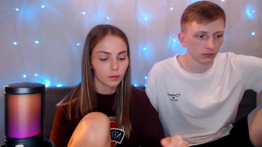 juliaanddima Live Sex December 17, 2025
