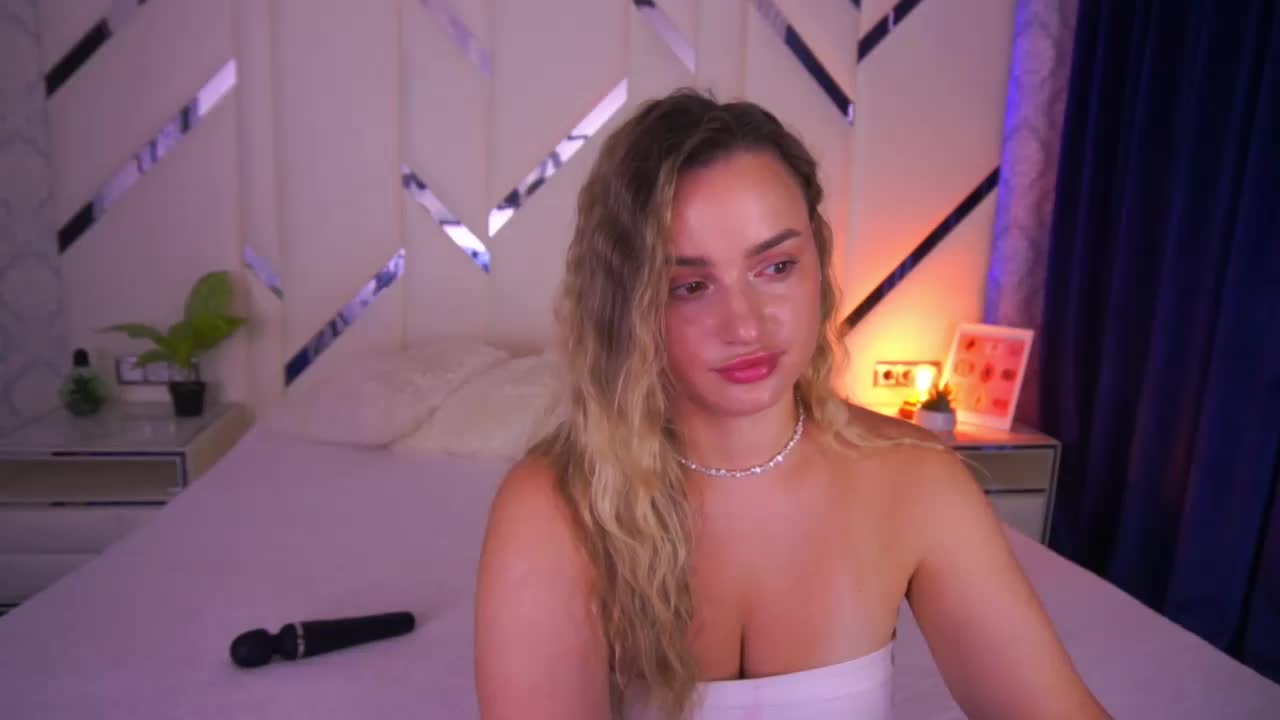 FloraGreys Live Sex December 13, 2025