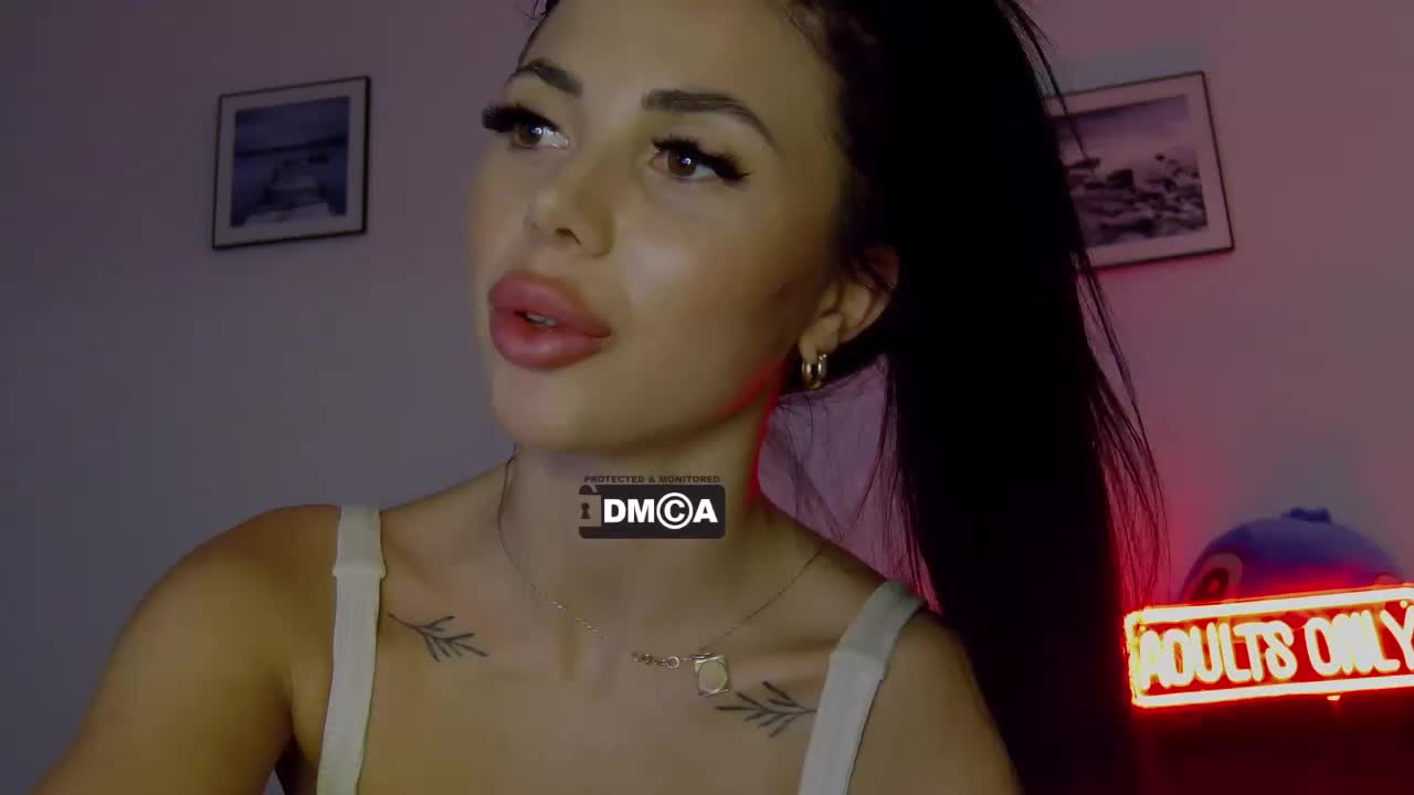 KatrinaMoreno Live Sex December 13, 2025