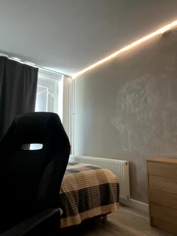 TianaCharm Live Sex December 15, 2025