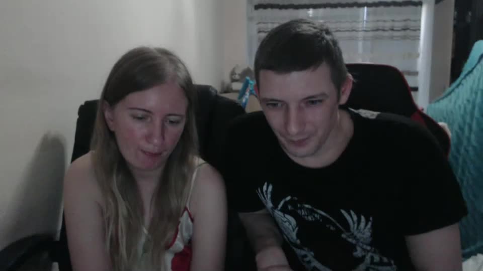 jenisandpeter Live Sex December 14, 2025