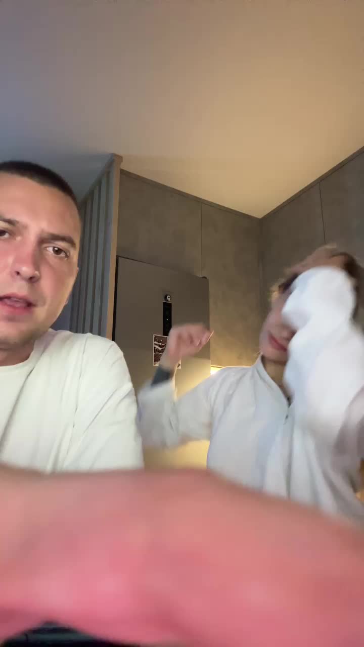 QueenKing Live Sex December 14, 2025