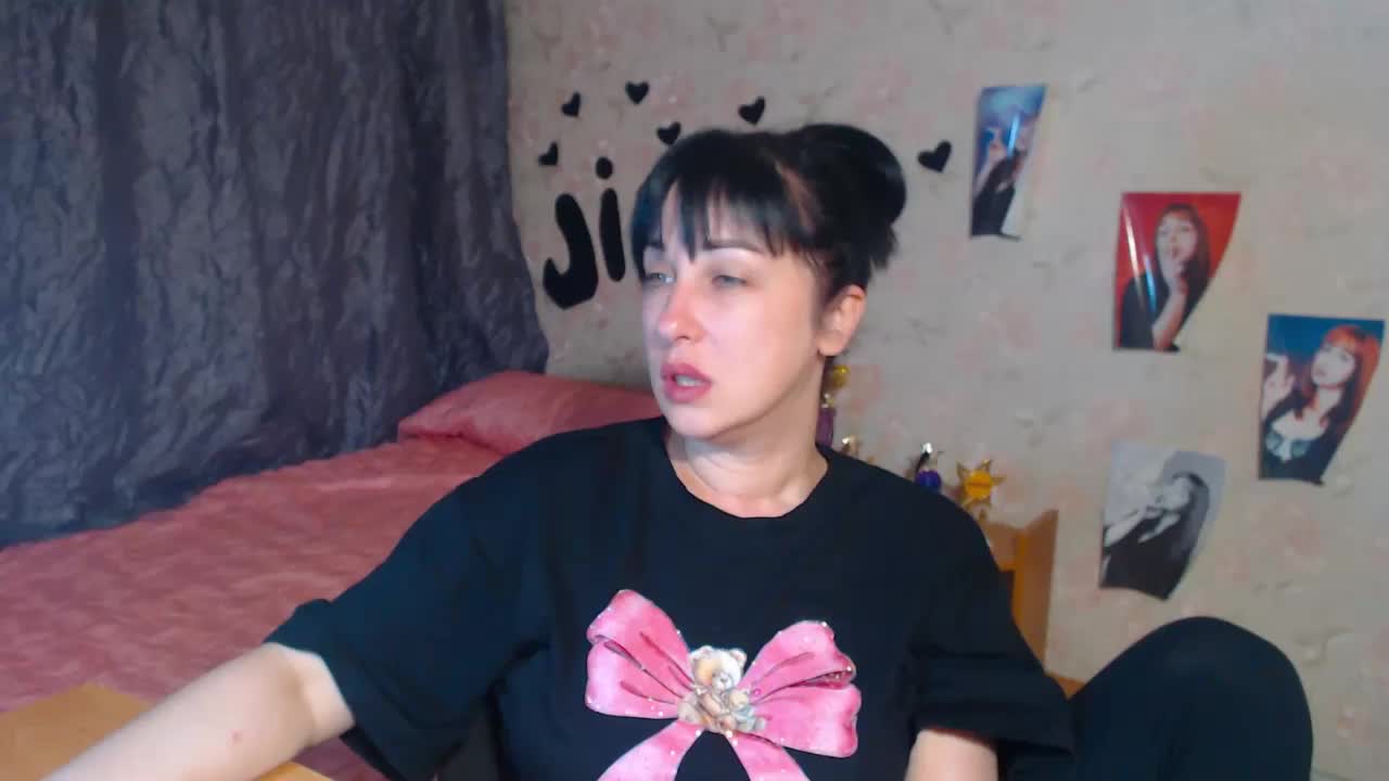 JillStevens Live Sex December 17, 2025