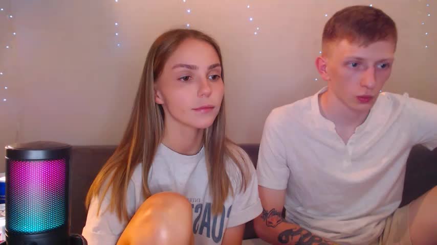juliaanddima Live Sex December 17, 2025