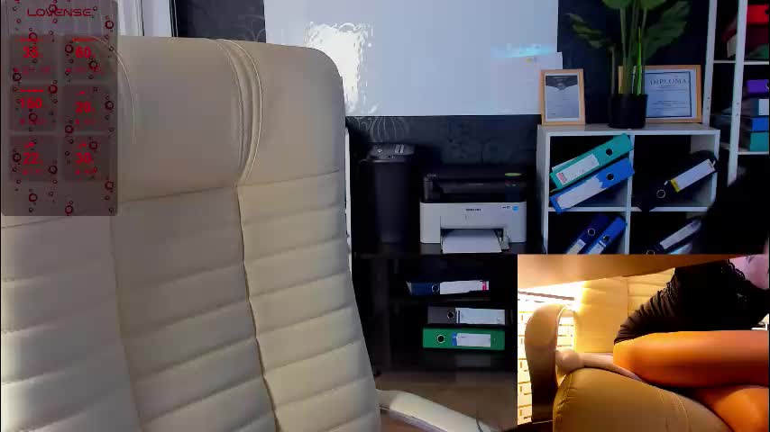 holly_berryy_ Live Sex August 14, 2025