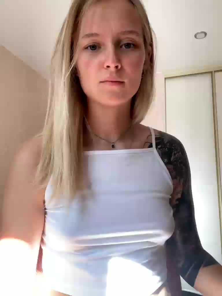 Detkaaa Live Sex December 13, 2025