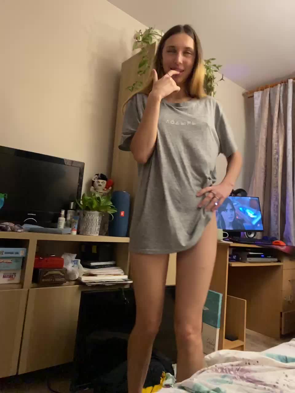 lina_wap Live Sex August 14, 2025