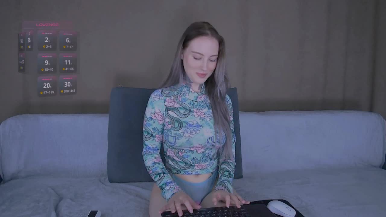 Octavia-_- Live Sex December 14, 2025