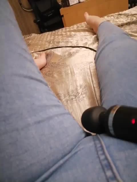 -Tiffany- Live Sex December 18, 2025