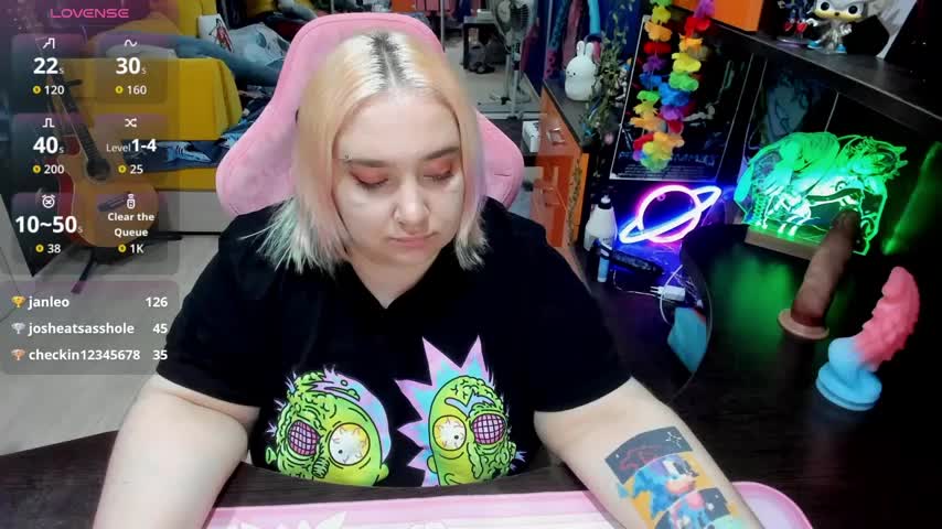 Softie_Sofy Live Sex December 13, 2025