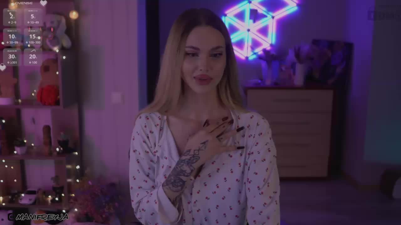 ManiFreyja Live Sex December 14, 2025