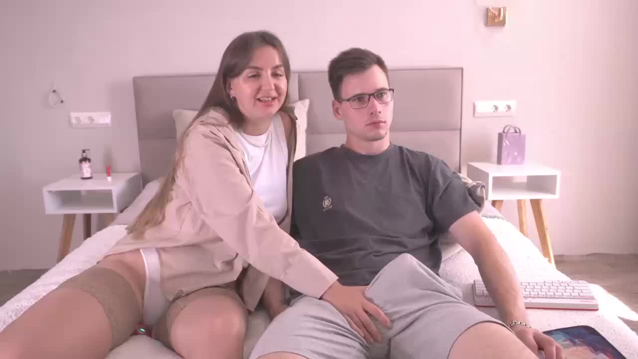 PashaAndMila Live Sex December 19, 2025