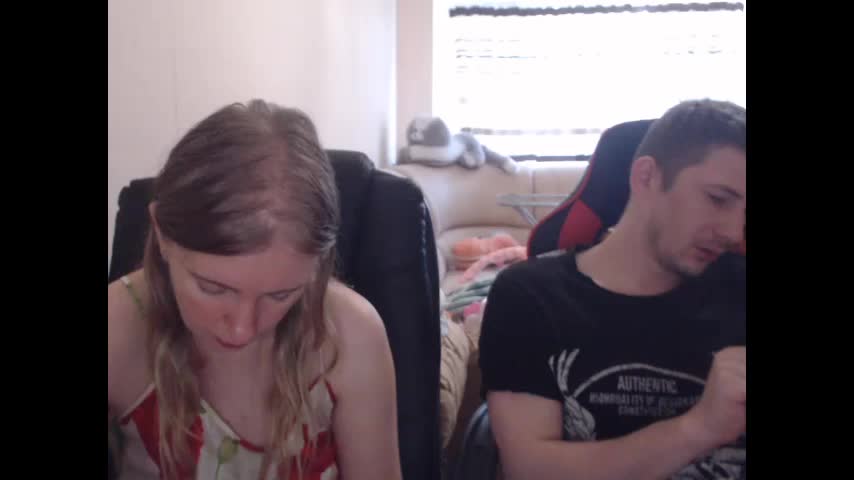 jenisandpeter Live Sex December 14, 2025