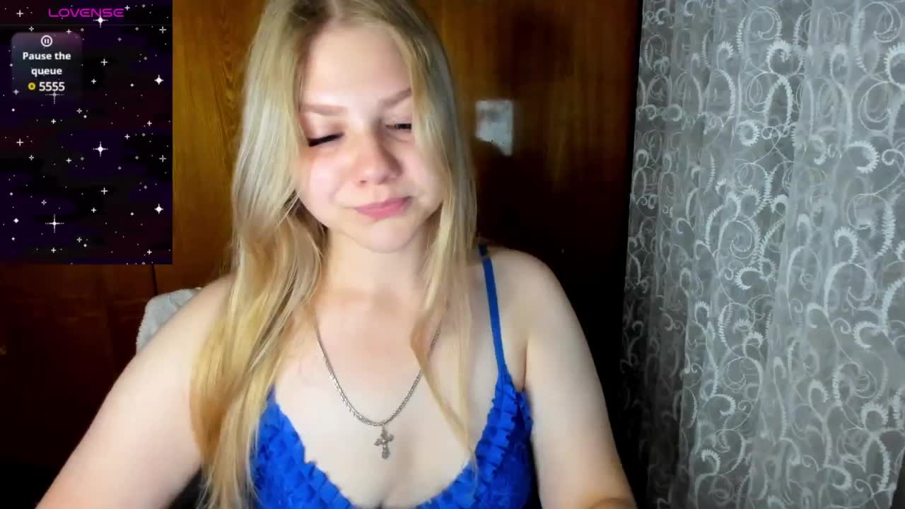 Emma-Frizea Live Sex December 14, 2025