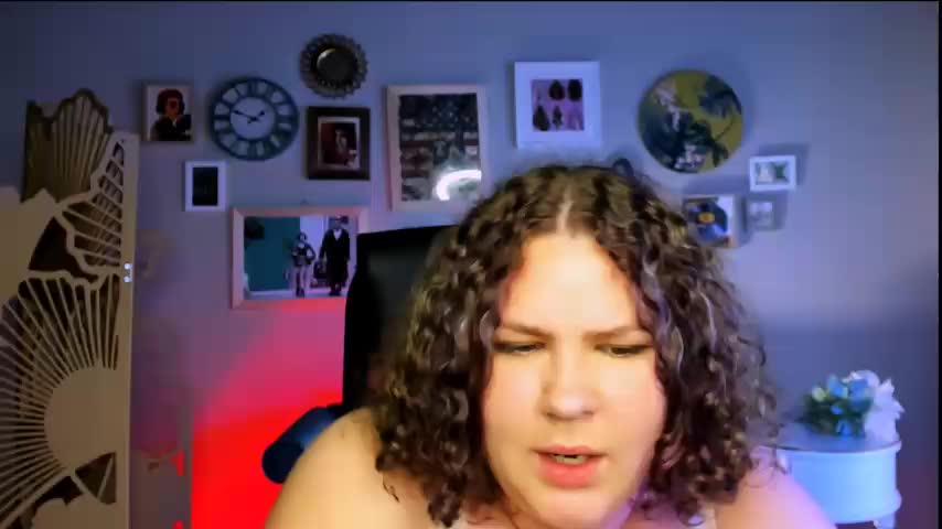 FlorenceAnderson Live Sex December 14, 2025