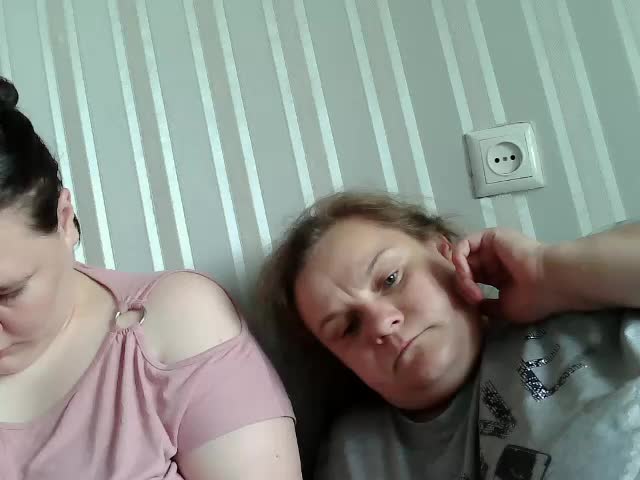 HollyXEva Live Sex December 14, 2025