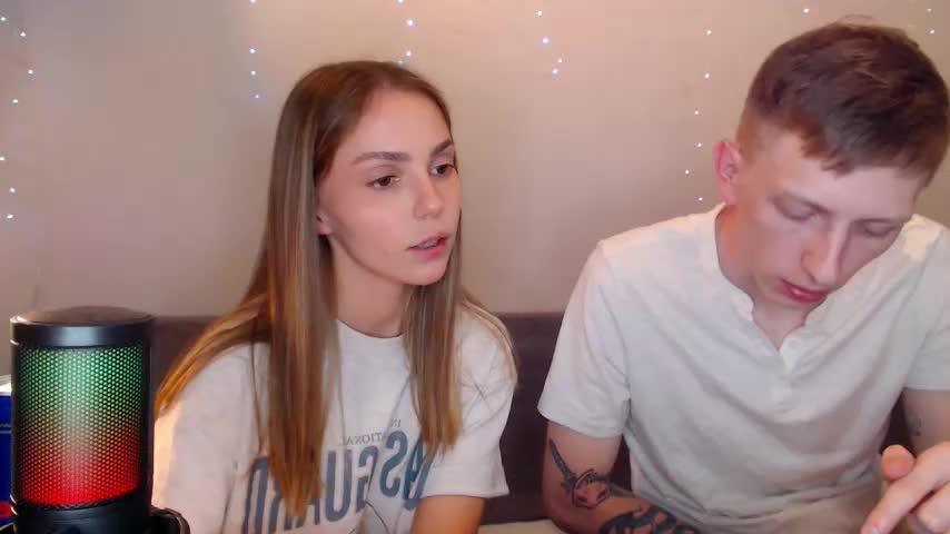 juliaanddima Live Sex December 17, 2025