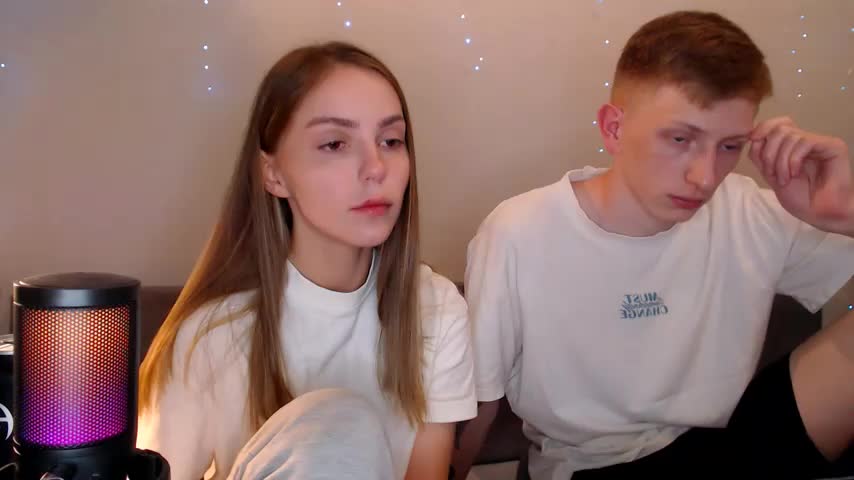 juliaanddima Live Sex December 17, 2025