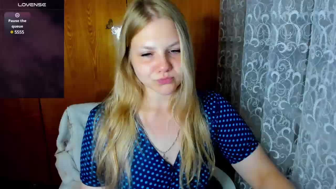 Emma-Frizea Live Sex December 14, 2025