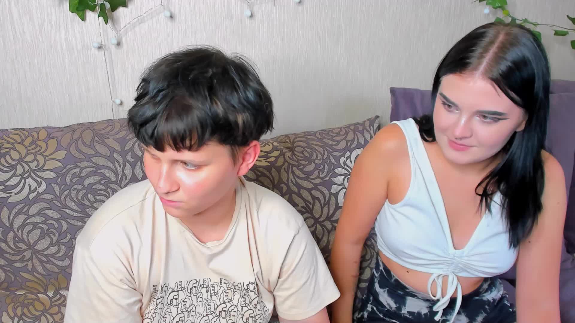 Raven-Radiant Live Sex December 13, 2025