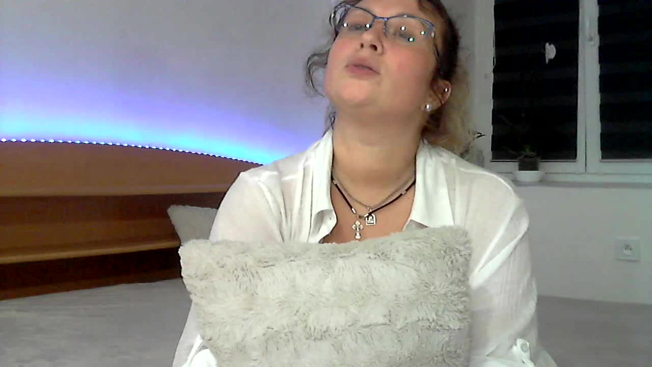 NERVOMOTINA Live Sex December 13, 2025