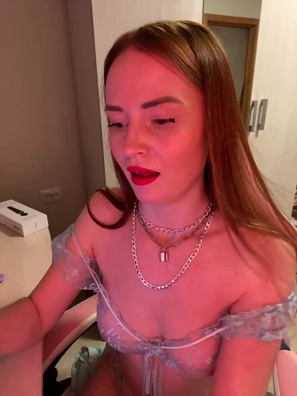 Lisichkina Live Sex December 14, 2025