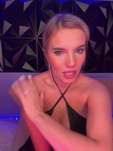 LYALAtop Live Sex December 13, 2025