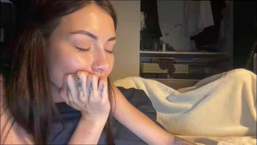 valorant_girl Live Sex December 17, 2025