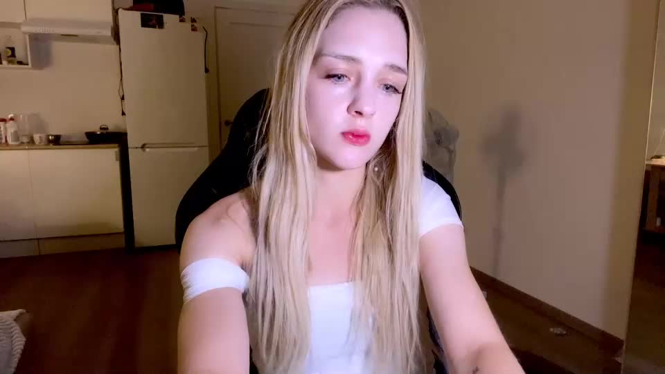 sailormoon666_ Live Sex December 17, 2025