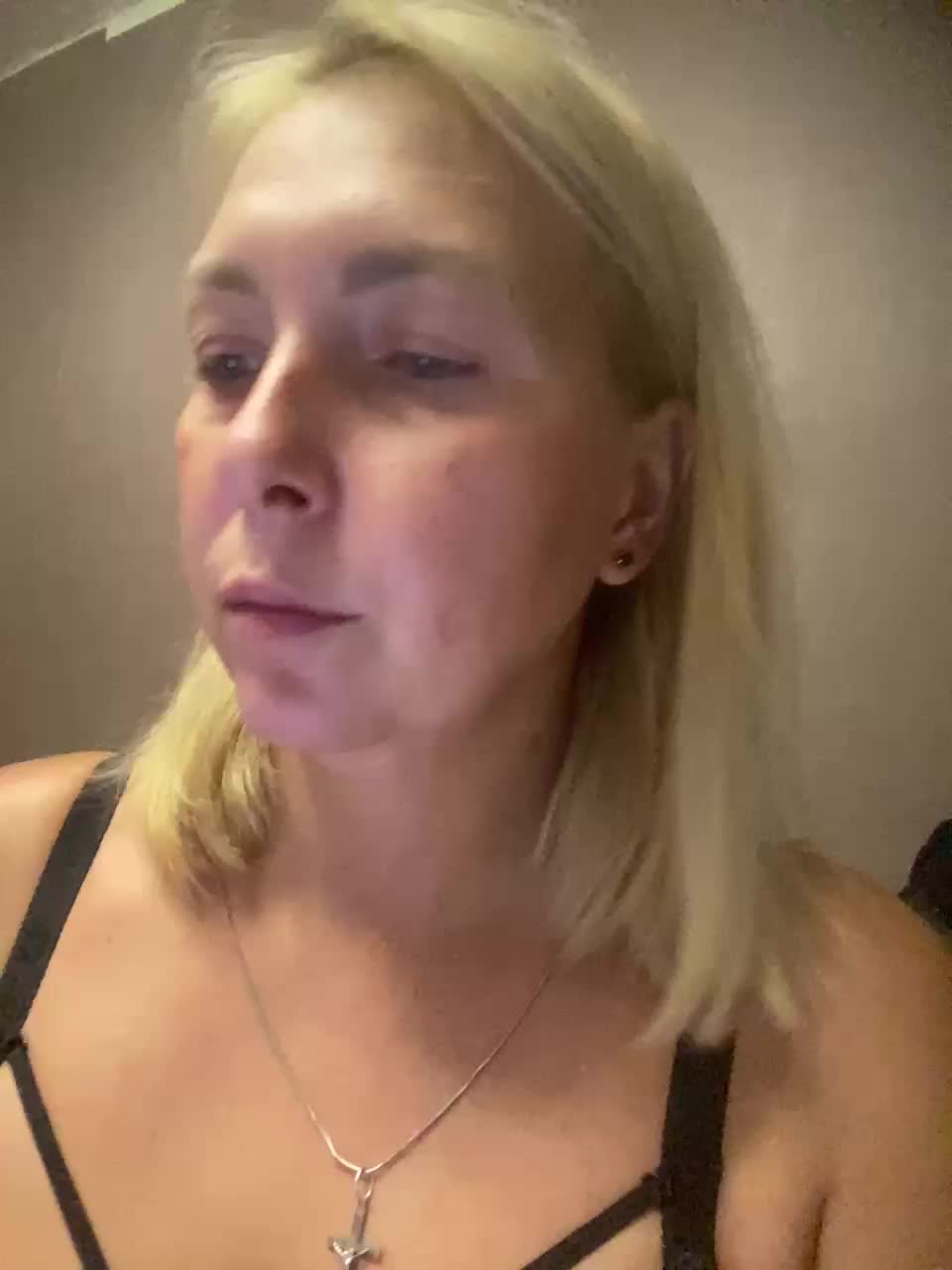 Xyligana Live Sex December 17, 2025