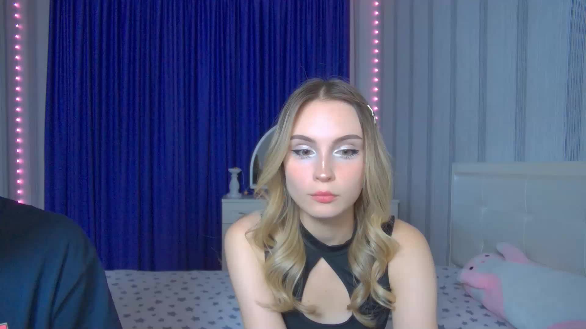 AmyAmy Live Sex December 13, 2025