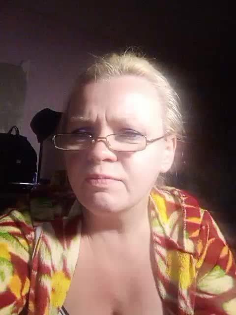 -WhiteQueen- Live Sex December 13, 2025