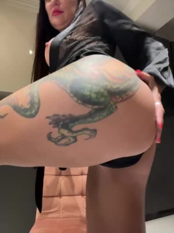 Marianna_ Live Sex December 14, 2025