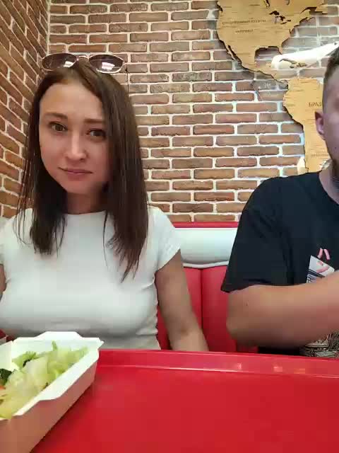 Ilonomask Live Sex December 14, 2025