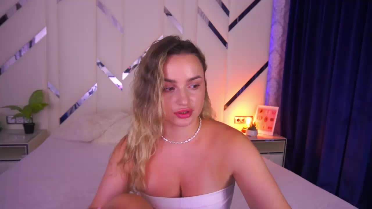 FloraGreys Live Sex December 13, 2025