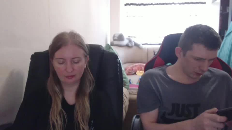 jenisandpeter Live Sex December 14, 2025