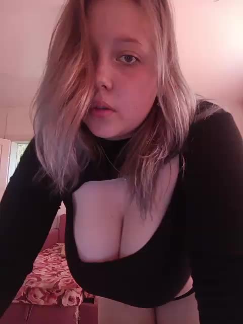 Vaverina Live Sex December 14, 2025