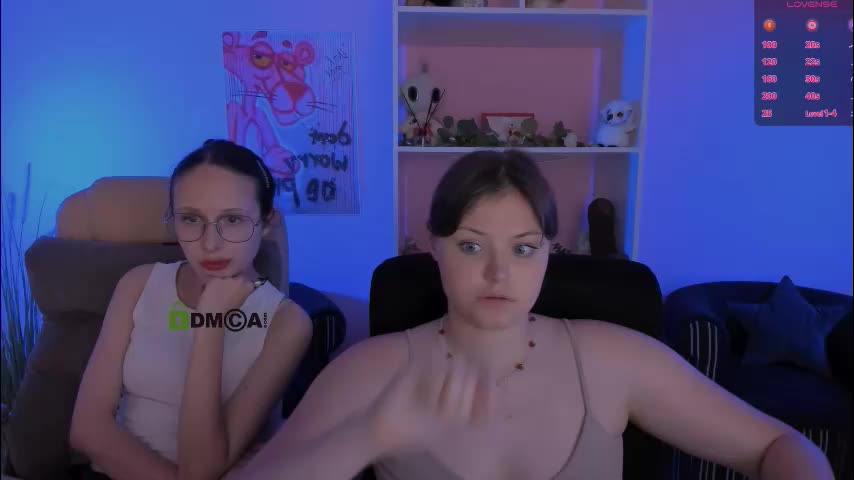 mona_cloud Live Sex December 14, 2025