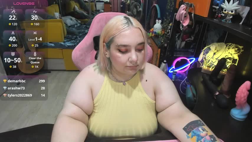 Softie_Sofy Live Sex December 13, 2025