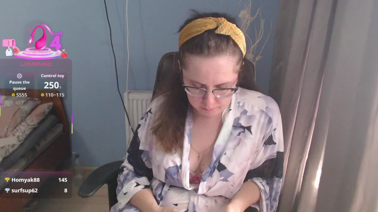 mandarinka28 Live Sex December 14, 2025