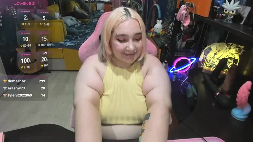 Softie_Sofy Live Sex December 14, 2025